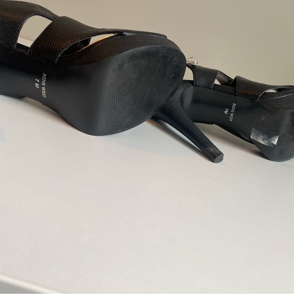 Nine West platform high-heel shoes - Picture 7 of 7